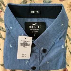 NWT. Button down shirt. Size M